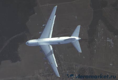 Самолет Ан-124